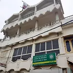 Hotel Tourist Home